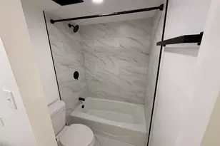 9605 Austin Ave, Oak Lawn, IL 60453 - Photo 13