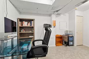 6935 Kingston Ct, Tinley Park, IL 60477 - Photo 17