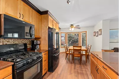 6935 Kingston Court, Tinley Park, IL 60477 - Photo 7