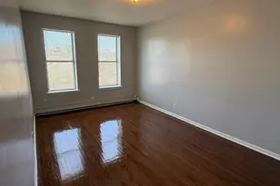 115 N Keeler Ave, Chicago, IL 60624 - Photo 9