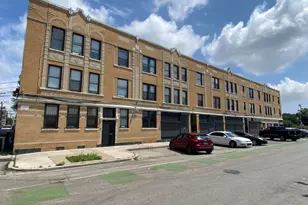 115 N Keeler Ave, Chicago, IL 60624 - Photo 3