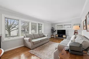 1713 N 76th Ct, Elmwood Park, IL 60707 - Photo 11