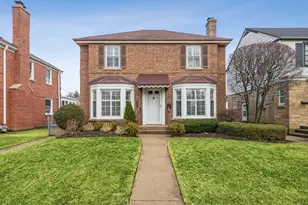 1713 N 76th Ct, Elmwood Park, IL 60707 - Photo 1