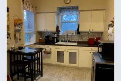 213 W Quincy Street #1, Riverside, IL 60546 - Photo 9