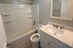 12741 S Manistee Ave, Chicago, IL 60633 - Photo 9