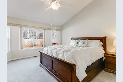 2013 Lyndhurst Lane, Aurora, IL 60503 - Photo 11