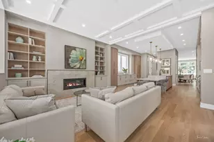 1638 W Wolfram St, Chicago, IL 60657 - Photo 13