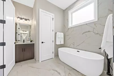 1638 W Wolfram Street, Chicago, IL 60657 - Photo 25