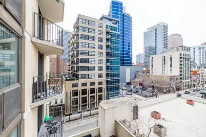 70 W Huron Street #601, Chicago, IL 60654 - Photo 31