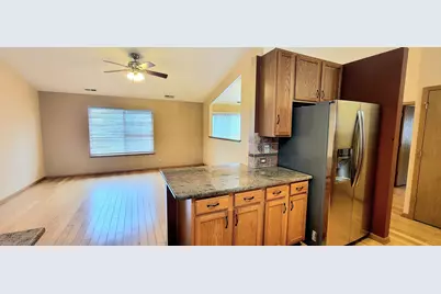 345 Thornwood Way #D, South Elgin, IL 60177 - Photo 7