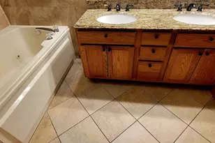 345 Thornwood Way, South Elgin, IL 60177 - Photo 19