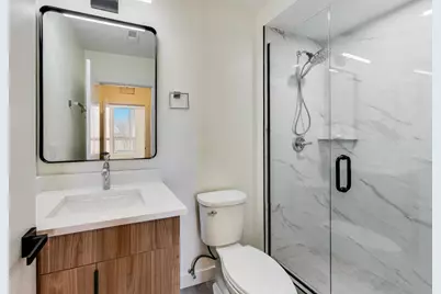 1950 W Lawrence Avenue #501, Chicago, IL 60640 - Photo 9