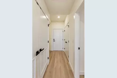 1950 W Lawrence Avenue #501, Chicago, IL 60640 - Photo 3