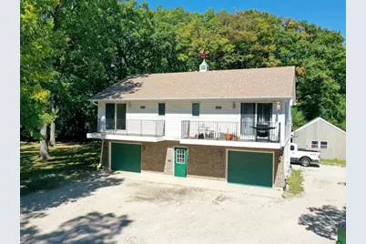 18238 W Gages Lake Road, Grayslake, IL 60030 - Photo 9