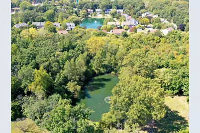 18238 W Gages Lake Road, Grayslake, IL 60030 - Photo 11