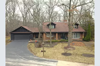 18238 W Gages Lake Road, Grayslake, IL 60030 - Photo 5