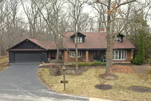 18238 W Gages Lake Rd, Grayslake, IL 60030 - Photo 5