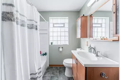 2500 N 78th Court, Elmwood Park, IL 60707 - Photo 9