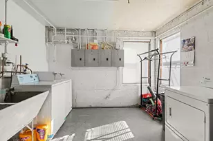 2523 Grunewald St, Blue Island, IL 60406 - Photo 25