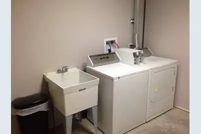 [Address not provided], Schiller Park, IL 60176 - Photo 19