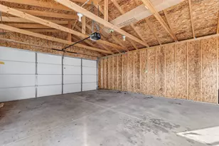 8239 Beach Dr, Rockford, IL 61103 - Photo 31