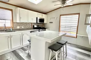 1304 Lauren Dr, Sandwich, IL 60548 - Photo 7