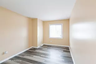 4037 Trafalgar Ln, Oak Lawn, IL 60453 - Photo 15