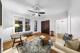 3640 N Pine Grove Ave, Chicago, IL 60613 - Photo 3