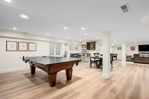 731 S Elm St, Hinsdale, IL 60521 - Photo 35