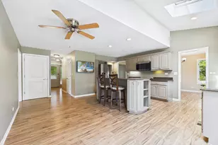 209 Mooregate Trail, Hawthorn Woods, IL 60047 - Photo 7
