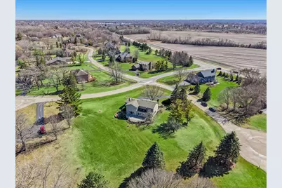 209 Mooregate Trail, Hawthorn Woods, IL 60047 - Photo 33