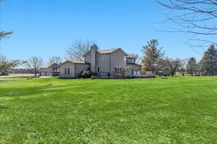 209 Mooregate Trail, Hawthorn Woods, IL 60047 - Photo 31