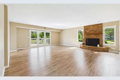 209 Mooregate Trail, Hawthorn Woods, IL 60047 - Photo 11