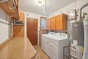 354 Marquette St, Park Forest, IL 60466 - Photo 15