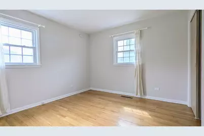 709 W Kenilworth Avenue, Palatine, IL 60067 - Photo 9