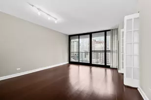 10 E Ontario St, Chicago, IL 60611 - Photo 5