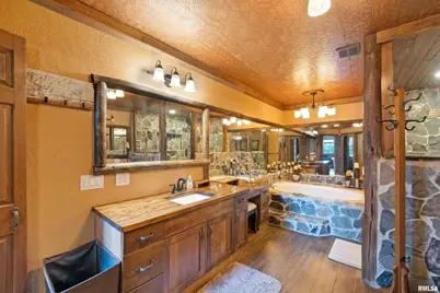 905 1st Street, Camanche, IA 52730 - Photo 55