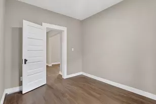 1011 15th St, Rockford, IL 61104 - Photo 11