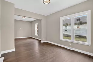 1011 15th St, Rockford, IL 61104 - Photo 13