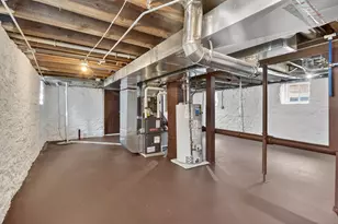 1011 15th St, Rockford, IL 61104 - Photo 31