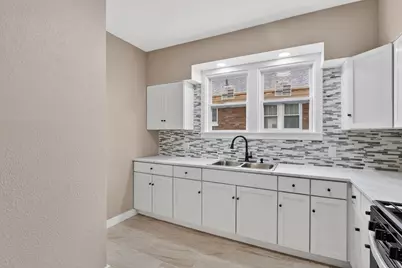 1011 15th Street, Rockford, IL 61104 - Photo 15