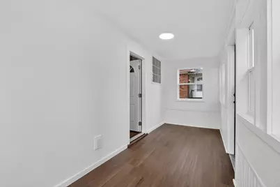 1011 15th Street, Rockford, IL 61104 - Photo 5