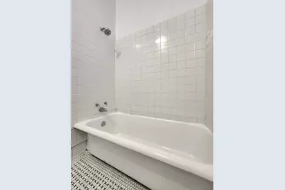 3746 W Irving Park Road #GDN, Chicago, IL 60618 - Photo 9