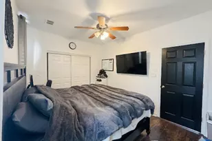 4829 S Champlain Ave, Chicago, IL 60615 - Photo 9