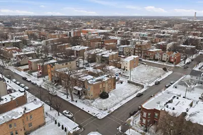 4300 W Gladys Avenue, Chicago, IL 60624 - Photo 5