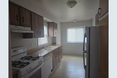 1103 Scottswood Road, Rockford, IL 61107 - Photo 3