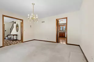 504 Rue Chamonix, Deer Park, IL 60010 - Photo 5