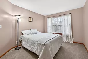 1293 Georgetown Way, Vernon Hills, IL 60061 - Photo 27