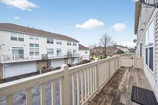 1293 Georgetown Way, Vernon Hills, IL 60061 - Photo 19