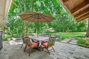 6555 Shabbona Rd, Indian Head Park, IL 60525 - Photo 55